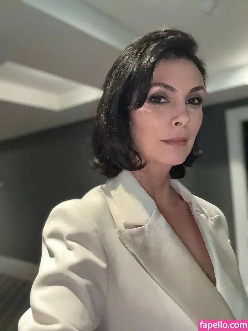 Morena Baccarin Onlyfans Photo Gallery 