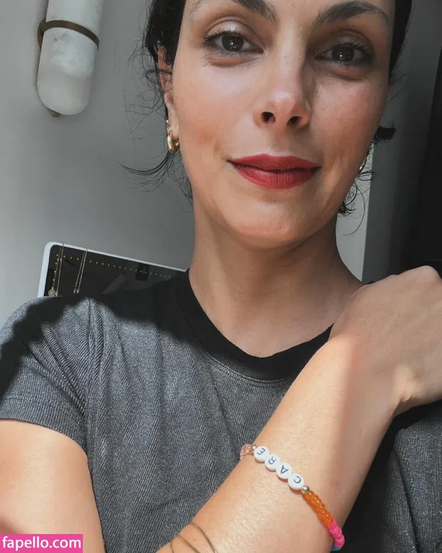 Morena Baccarin Onlyfans Photo Gallery 