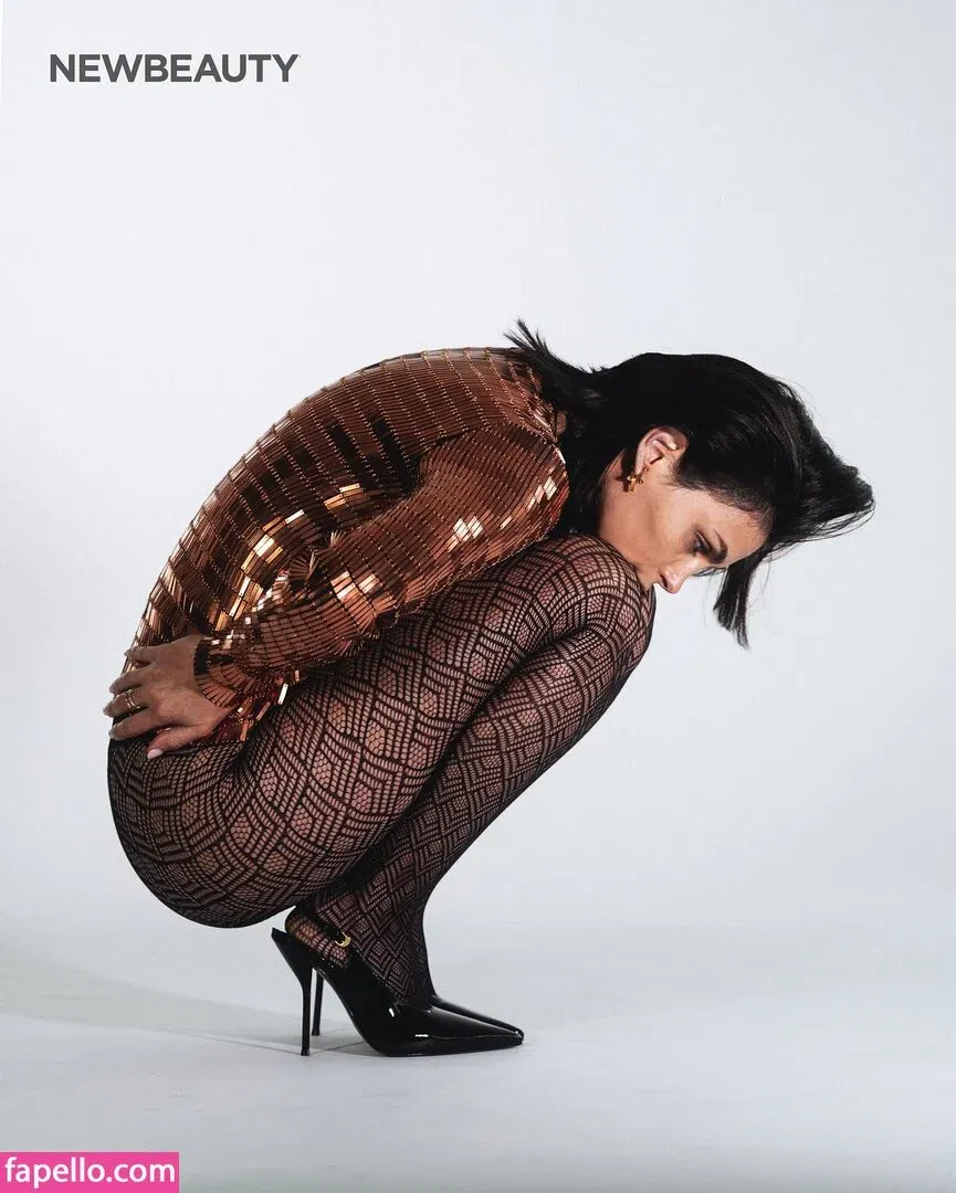 Morena Baccarin Onlyfans Photo Gallery 