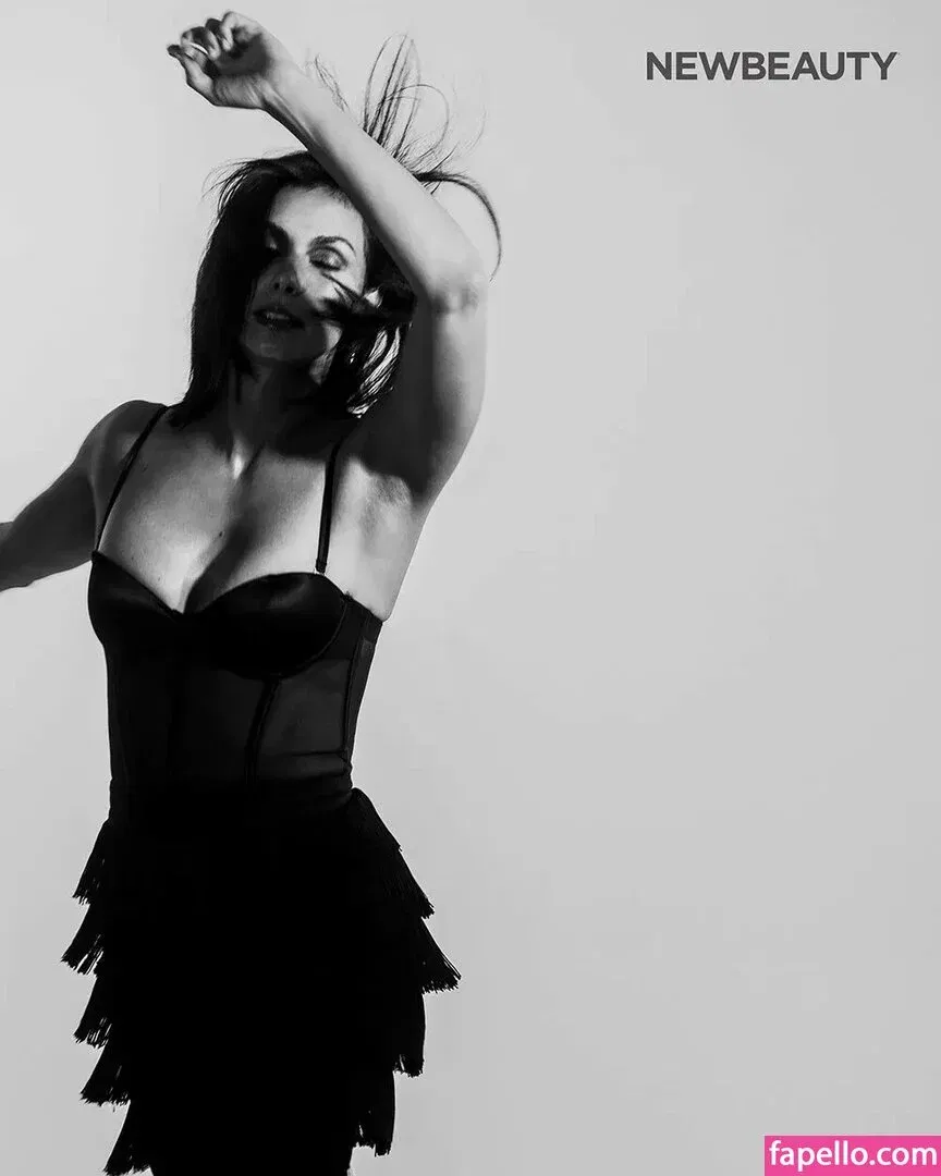 Morena Baccarin Onlyfans Photo Gallery 