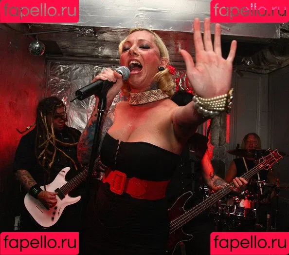 Maria Brink Onlyfans Photo Gallery 