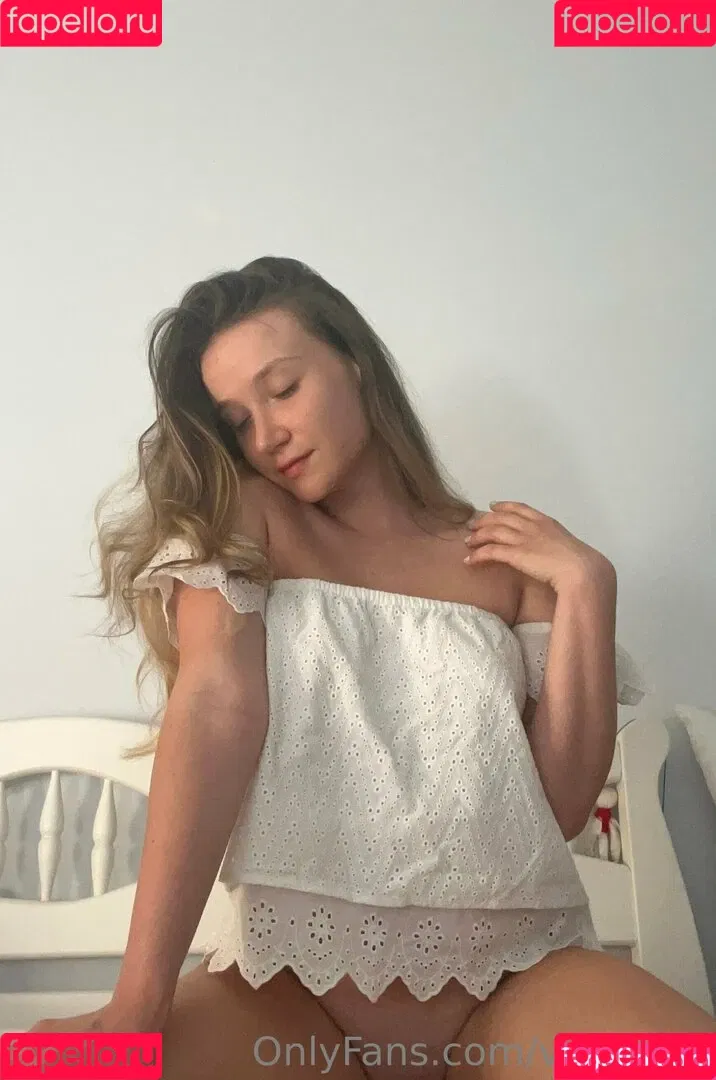 lilly_lil Onlyfans Photo Gallery 