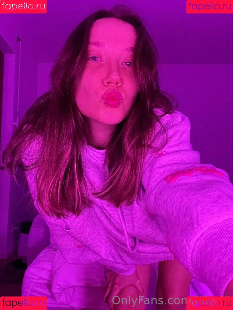 lilly_lil Onlyfans Photo Gallery 