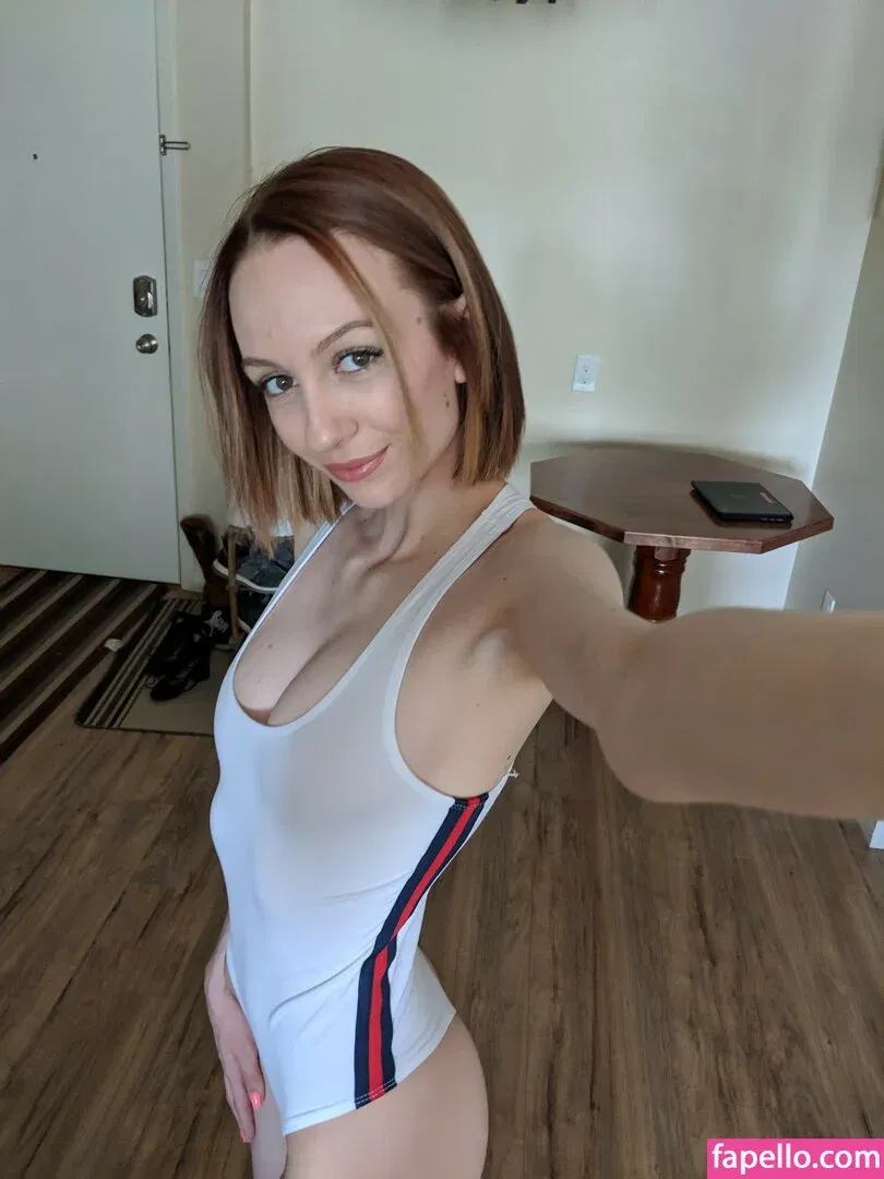 lilly_lil Onlyfans Photo Gallery 