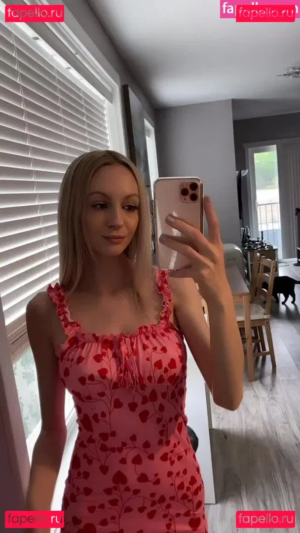 lilly_lil Onlyfans Photo Gallery 