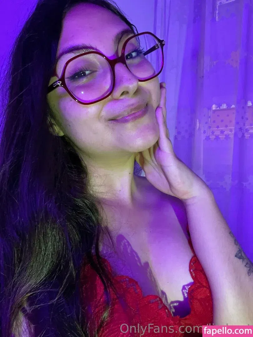 lilybest Onlyfans Photo Gallery 