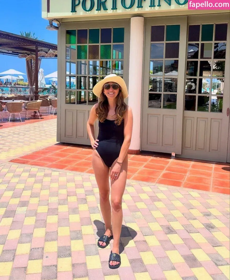 Samia Ghadie Onlyfans Photo Gallery 