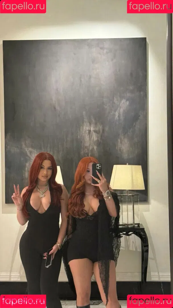 Alabama Barker Onlyfans Photo Gallery 