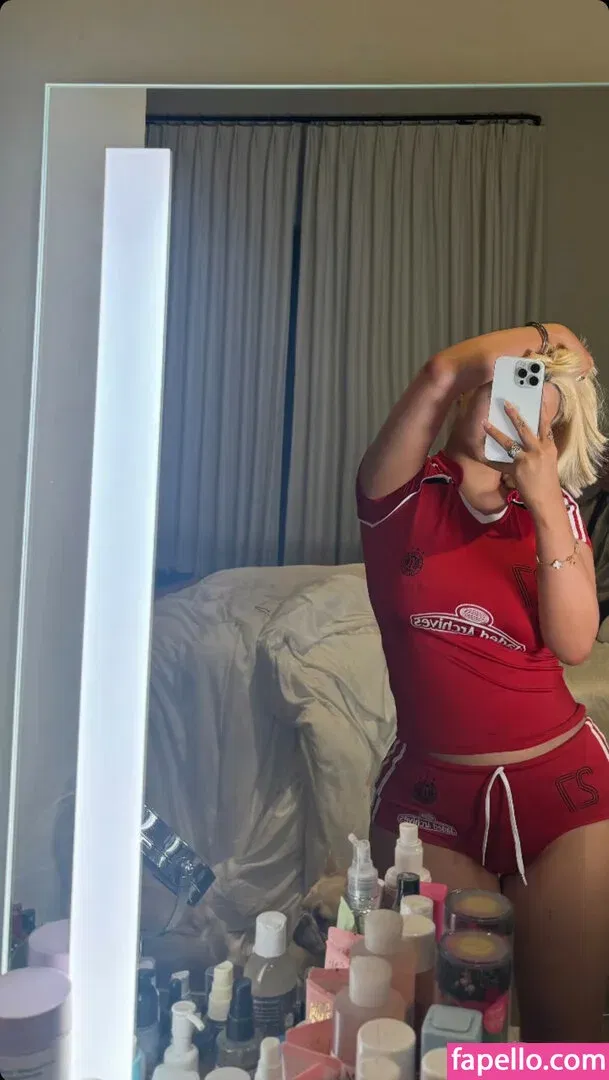 Alabama Barker Onlyfans Photo Gallery 