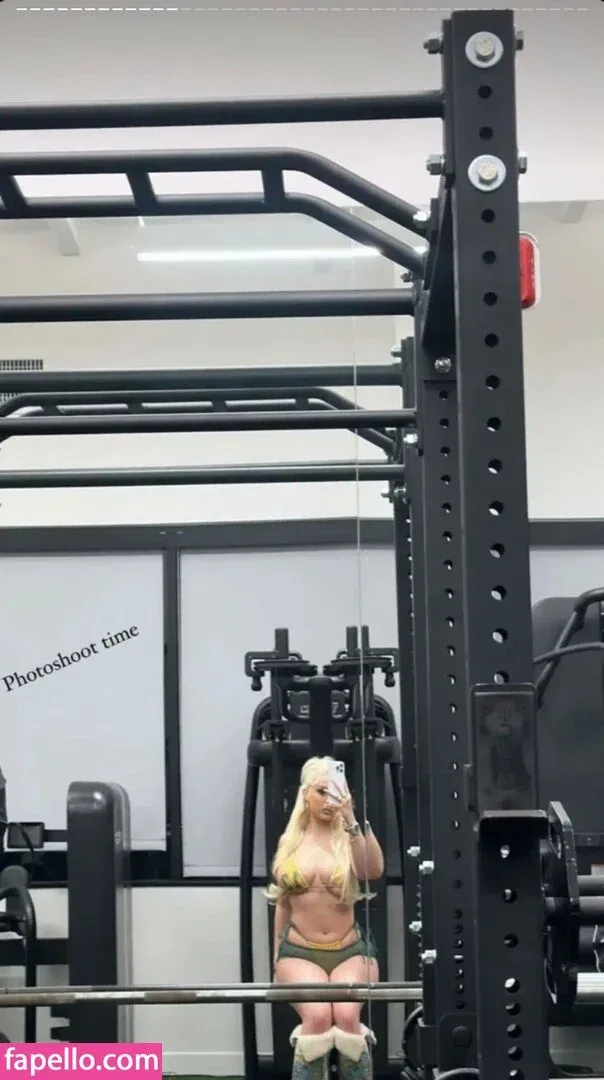 Alabama Barker Onlyfans Photo Gallery 