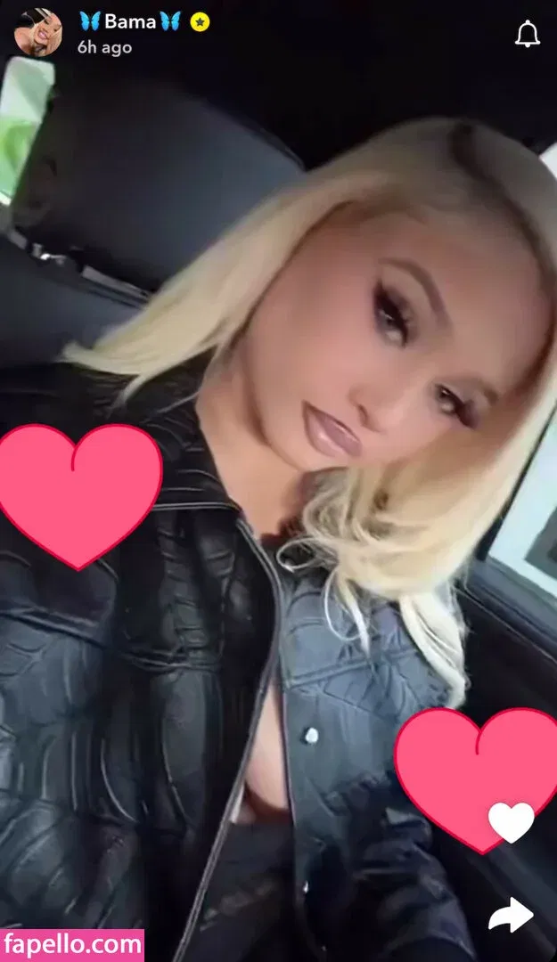 Alabama Barker Onlyfans Photo Gallery 