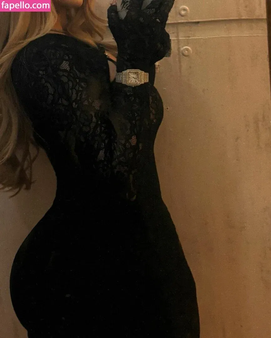 Alabama Barker Onlyfans Photo Gallery 