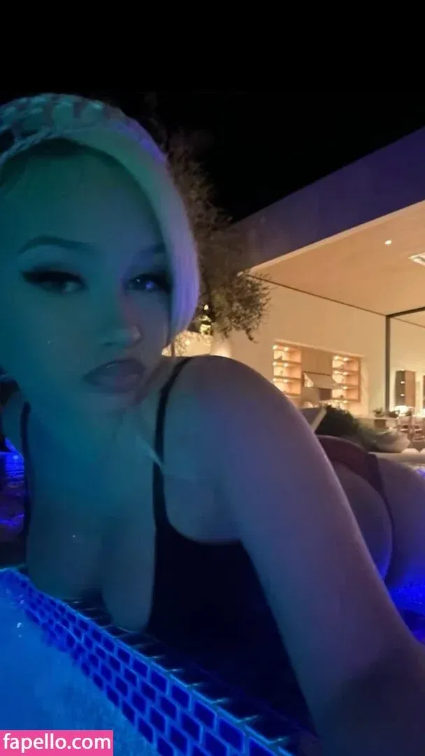 Alabama Barker Onlyfans Photo Gallery 