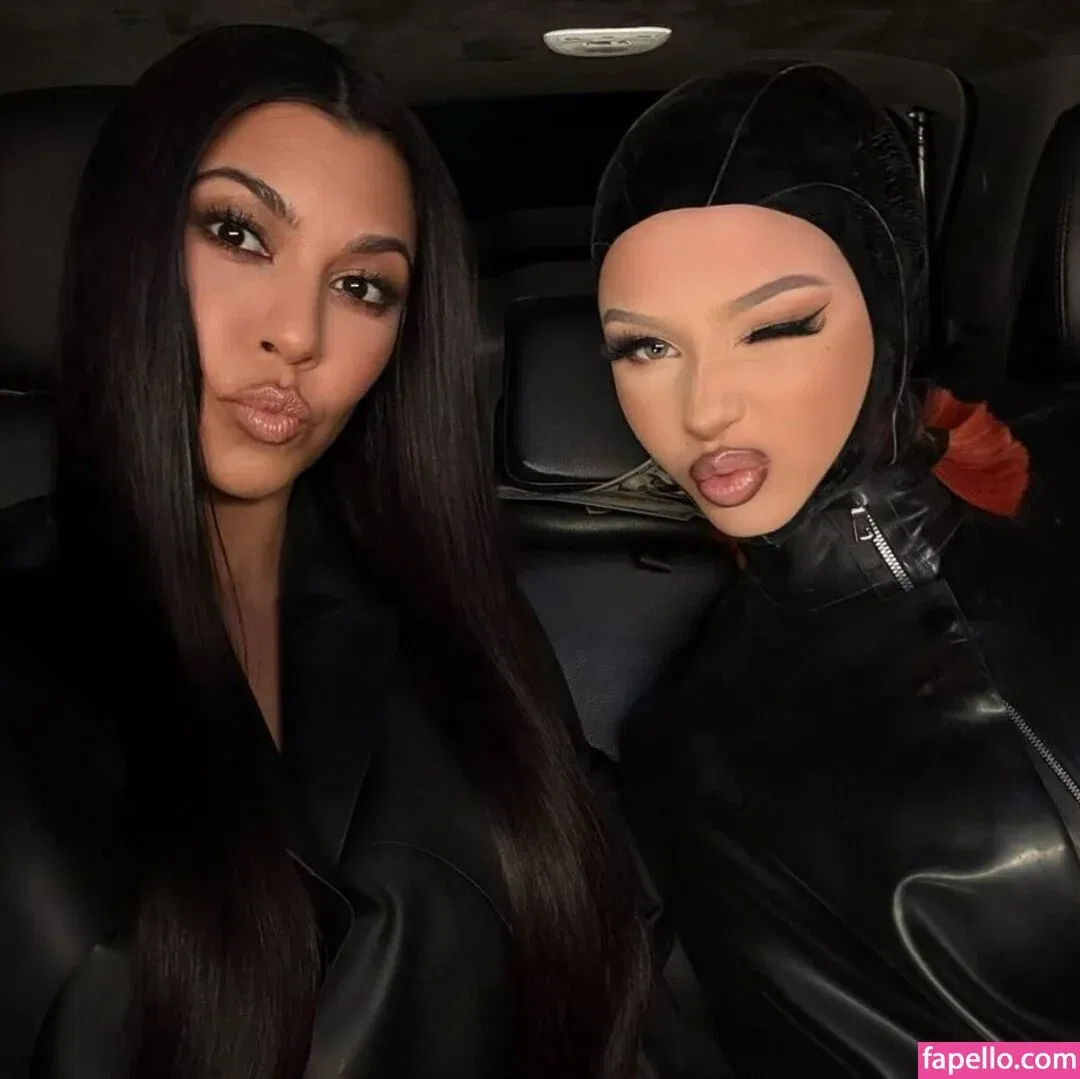 Alabama Barker Onlyfans Photo Gallery 