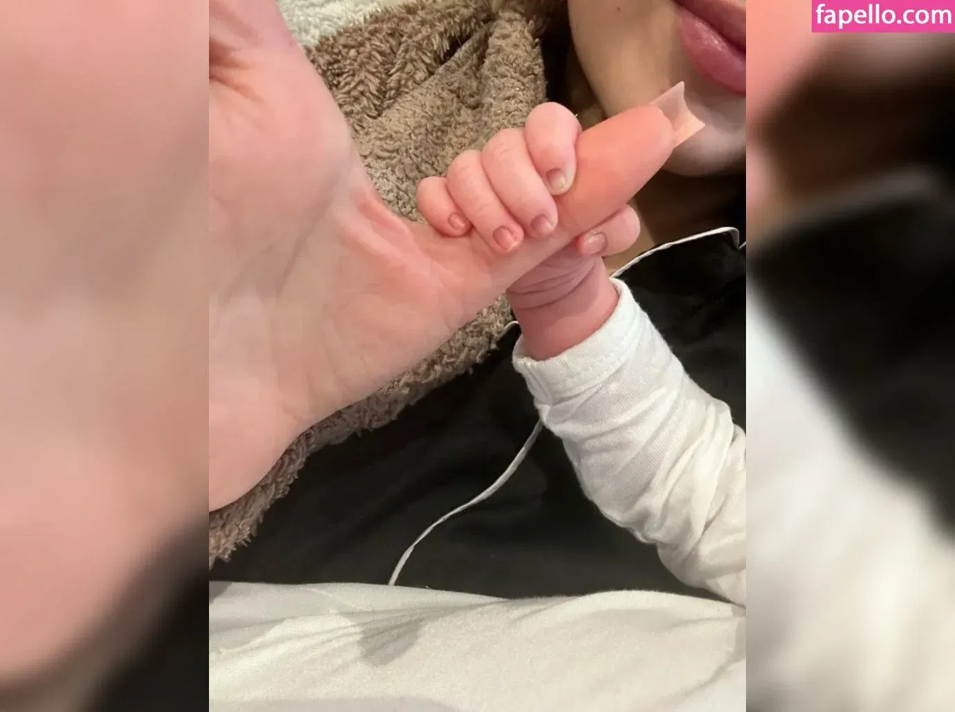 Alabama Barker Onlyfans Photo Gallery 