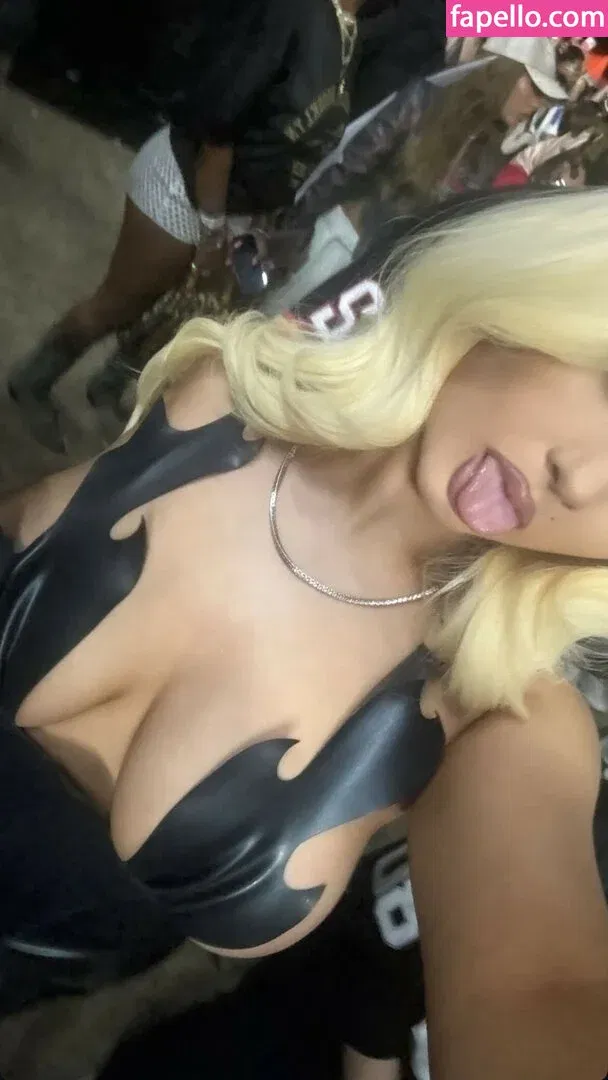 Alabama Barker Onlyfans Photo Gallery 