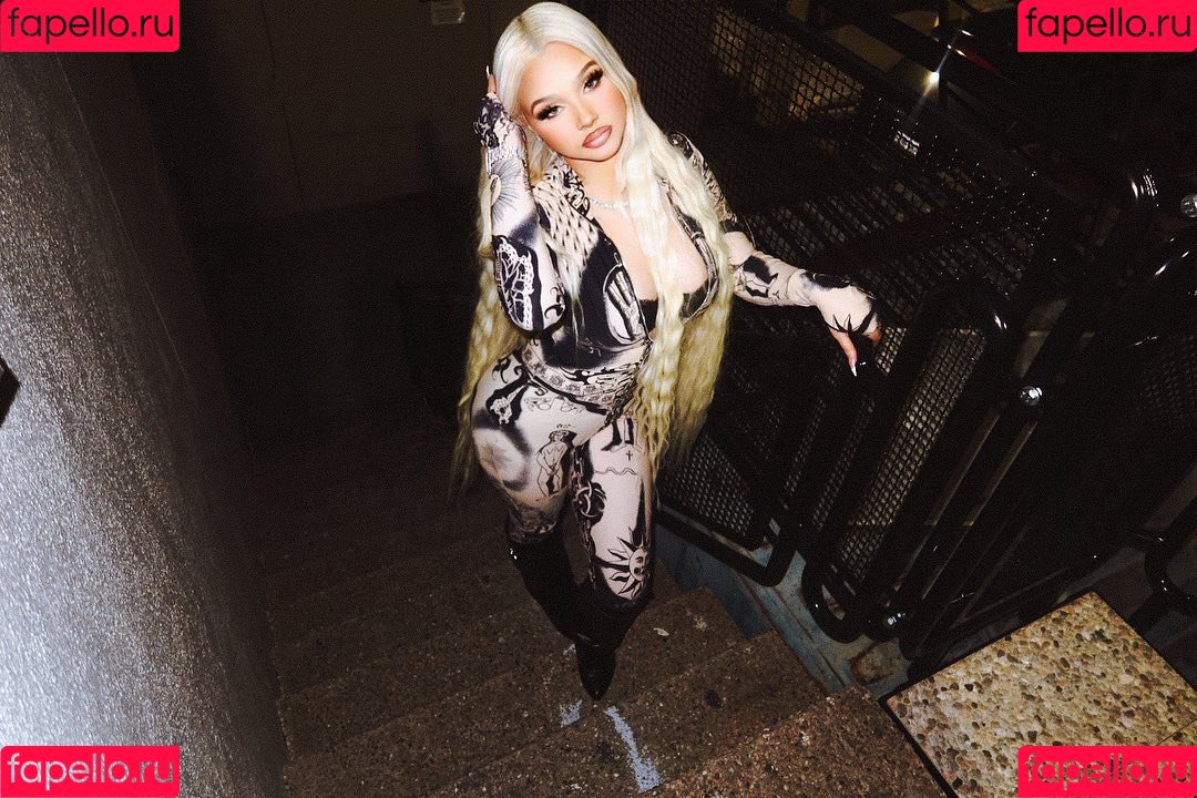 Alabama Barker Onlyfans Photo Gallery 