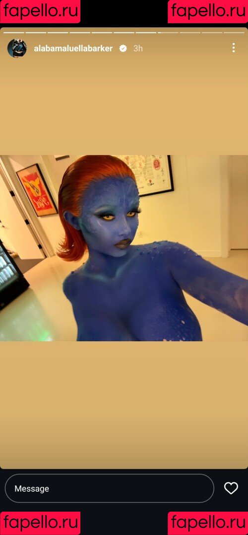 Alabama Barker Onlyfans Photo Gallery 