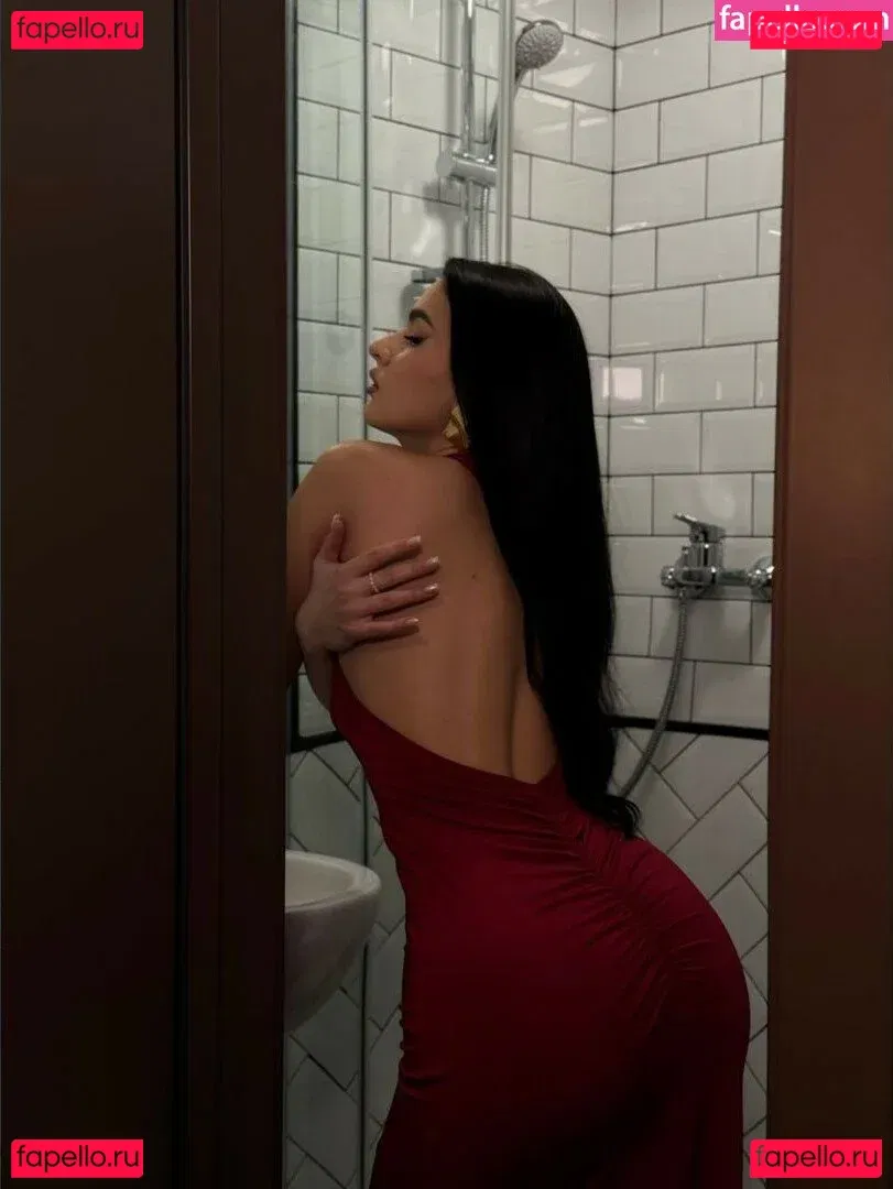 Molly Fit Onlyfans Photo Gallery 