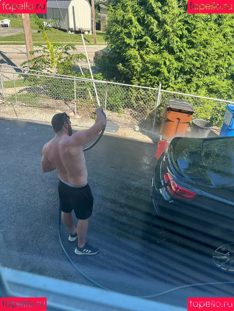 megadongx Onlyfans Photo Gallery 