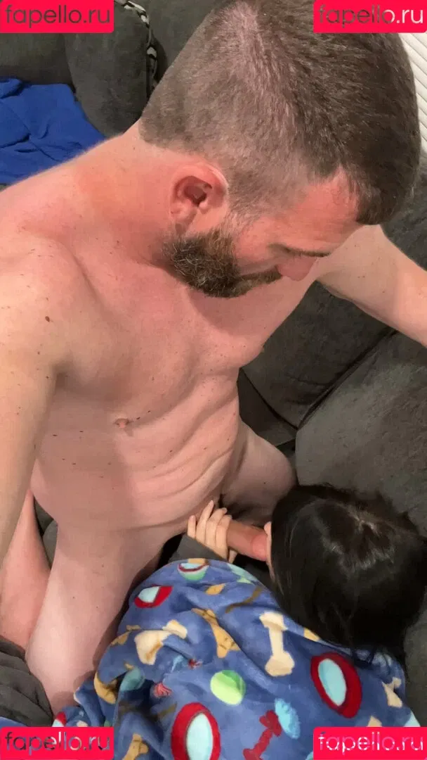 megadongx Onlyfans Photo Gallery 