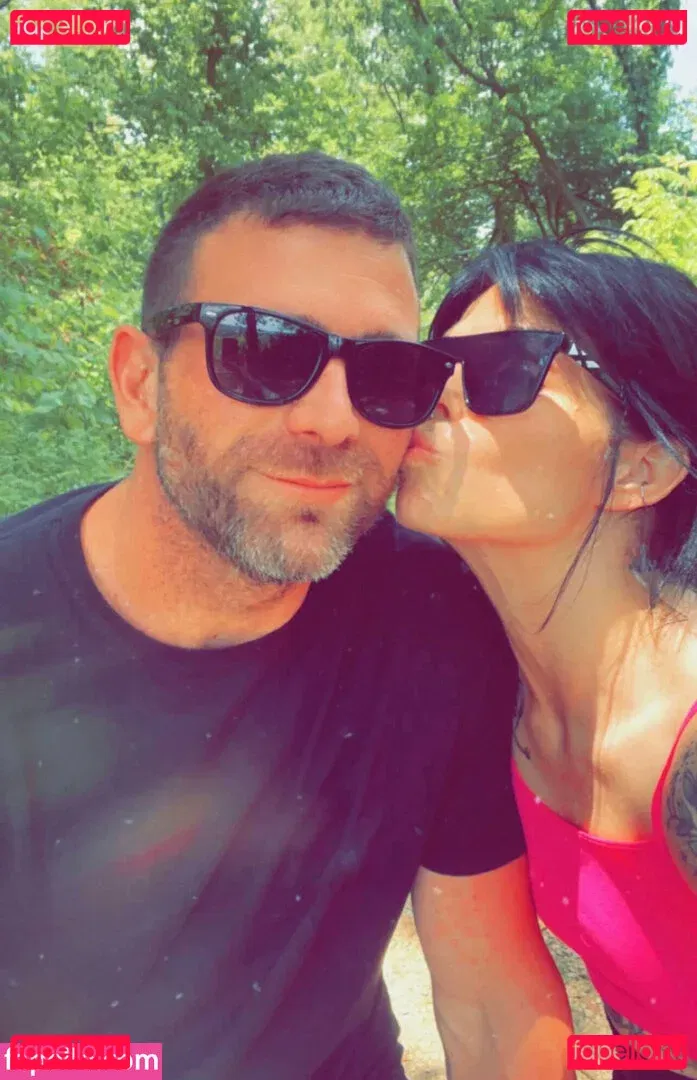 megadongx Onlyfans Photo Gallery 