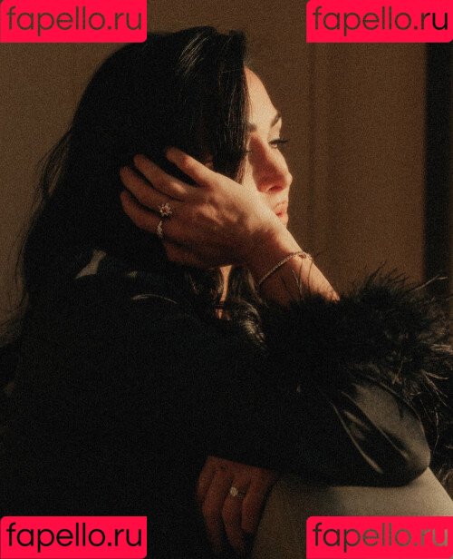 Brie Bella Onlyfans Photo Gallery 