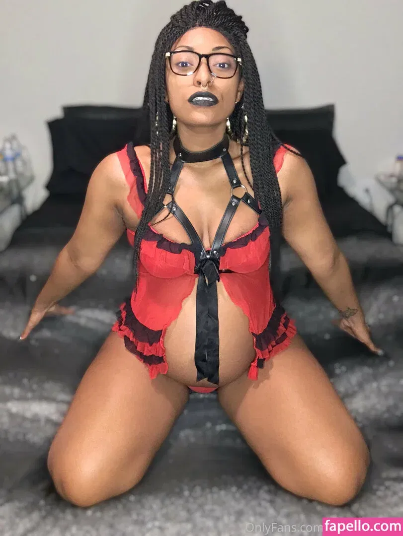 indulgechaos Onlyfans Photo Gallery 