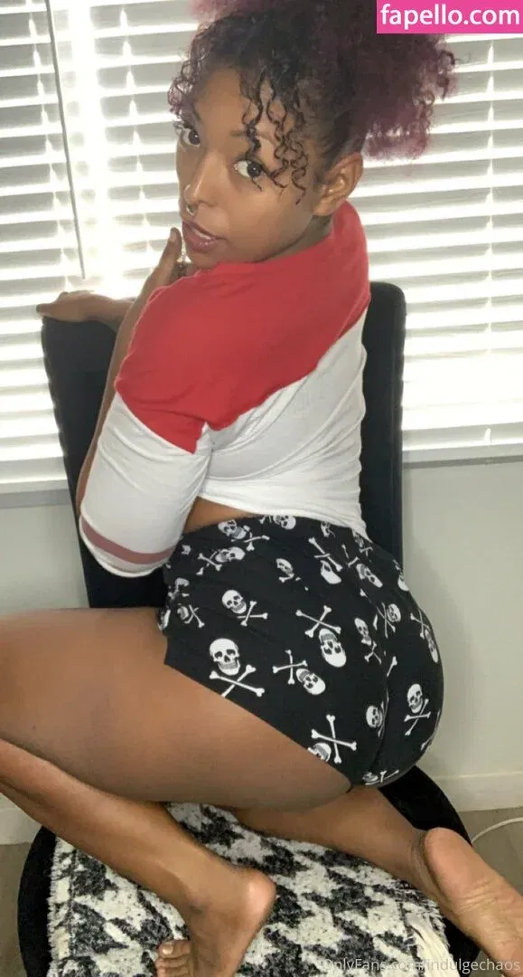 indulgechaos Onlyfans Photo Gallery 
