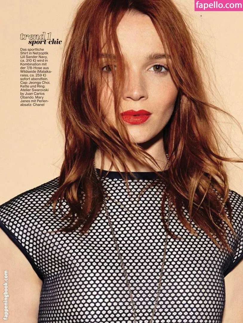 Karoline Herfurth Onlyfans Photo Gallery 