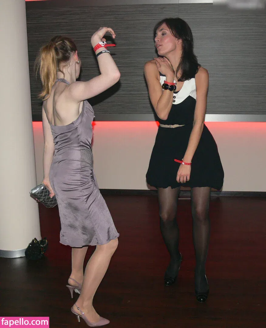 Karoline Herfurth Onlyfans Photo Gallery 