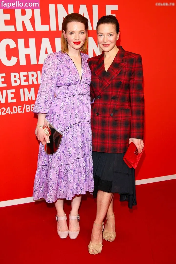 Karoline Herfurth Onlyfans Photo Gallery 