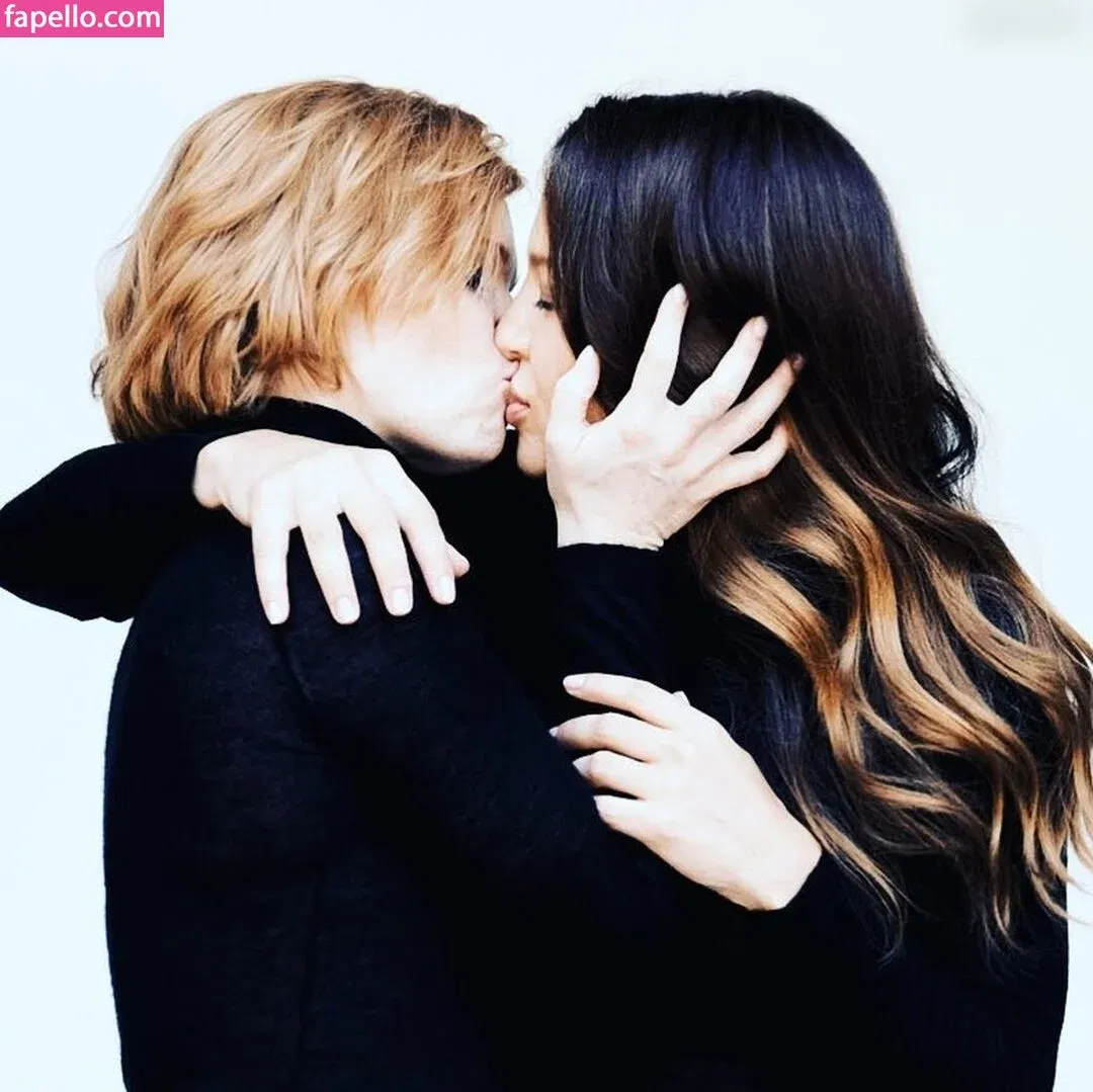 Karoline Herfurth Onlyfans Photo Gallery 