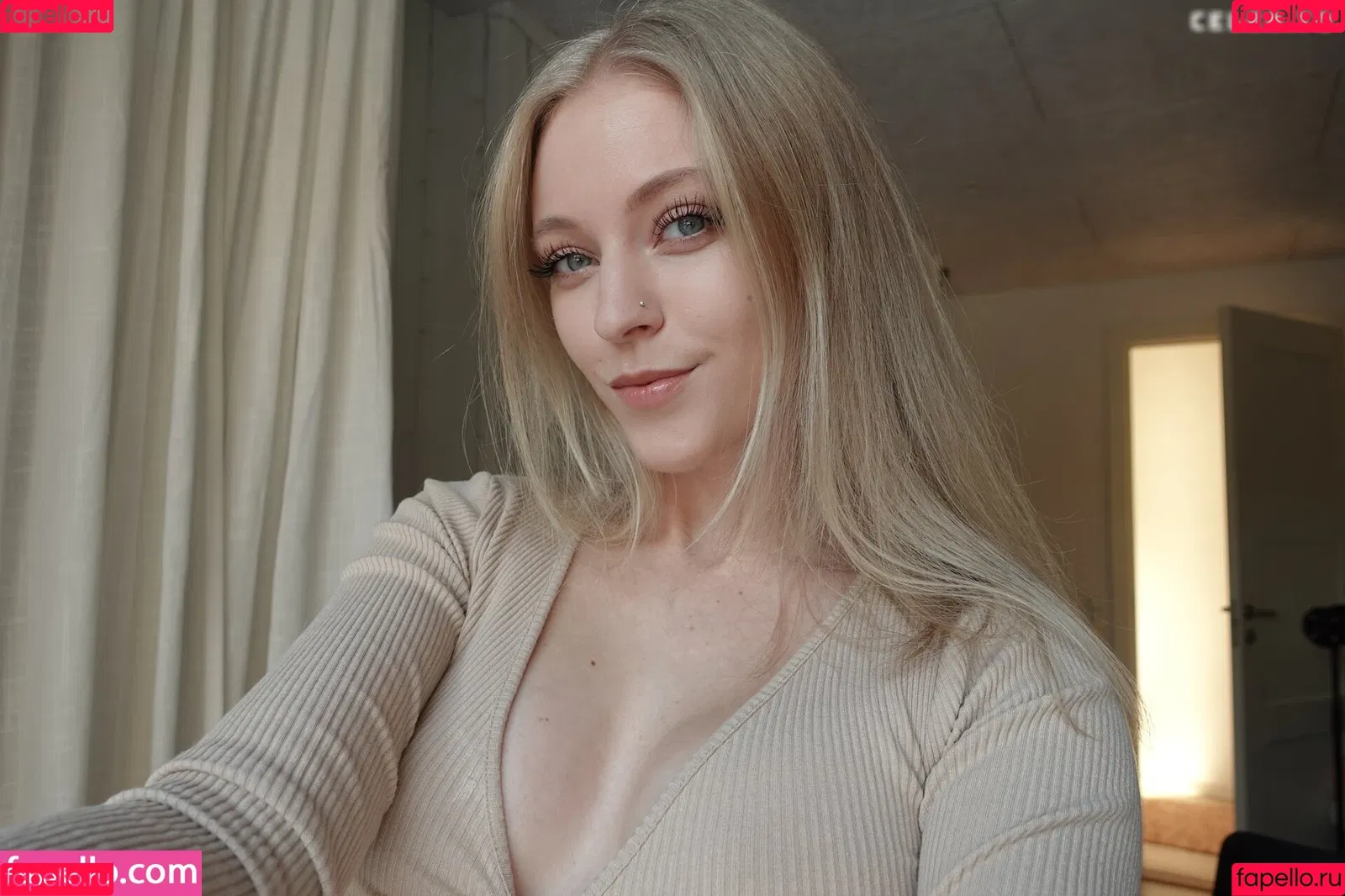 Katrine ASMR Onlyfans Photo Gallery 
