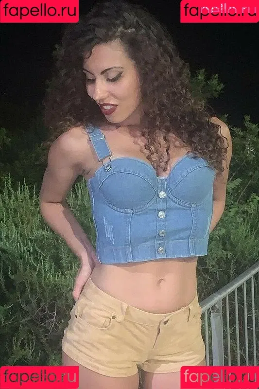 Sara Quattrociocche Onlyfans Photo Gallery 