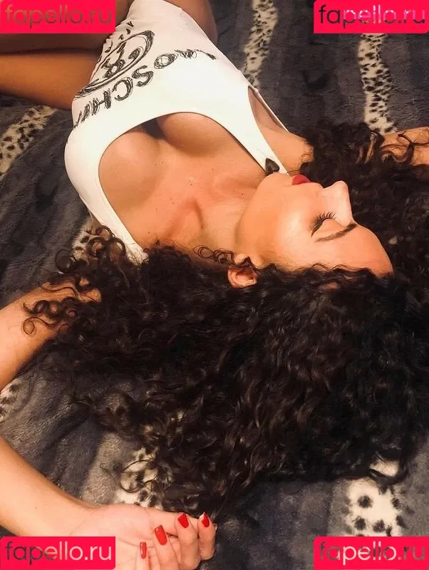 Sara Quattrociocche Onlyfans Photo Gallery 