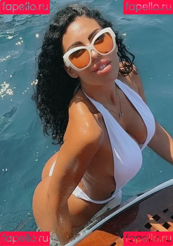 Sara Quattrociocche Onlyfans Photo Gallery 