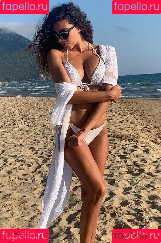 Sara Quattrociocche Onlyfans Photo Gallery 