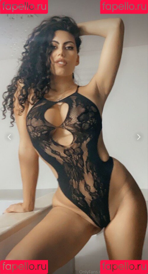 Sara Quattrociocche Onlyfans Photo Gallery 