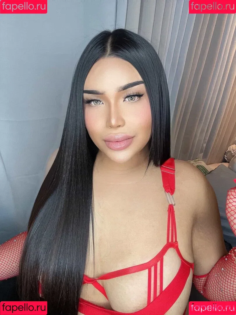 Kyla Yung Onlyfans Photo Gallery 