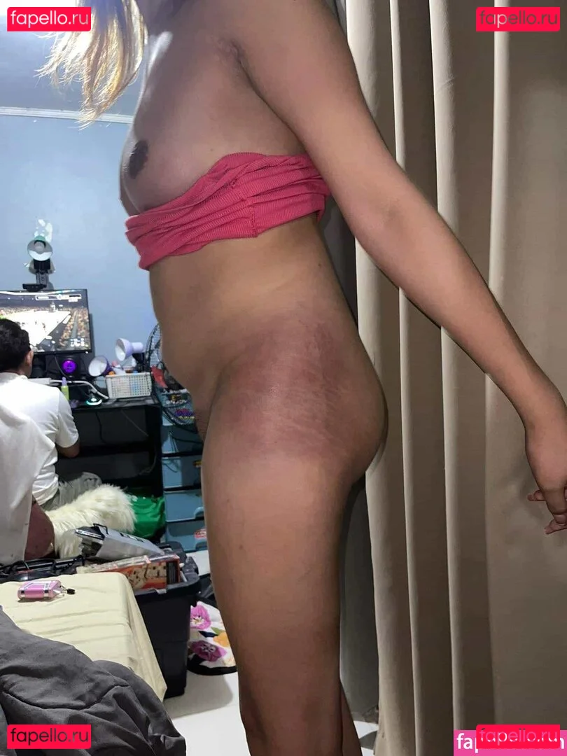 Kyla Yung Onlyfans Photo Gallery 