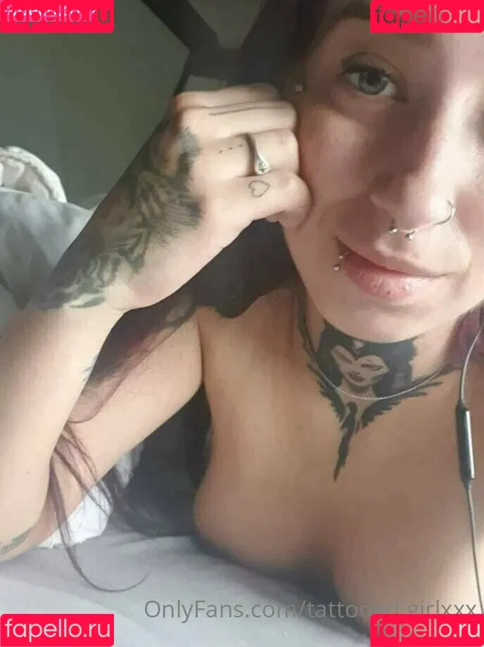 Tattooed.girlxxx Onlyfans Photo Gallery 