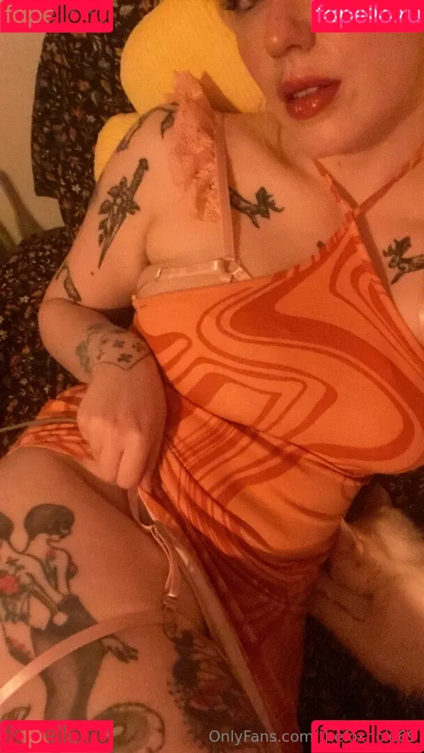 thefoxhole69 Onlyfans Photo Gallery 