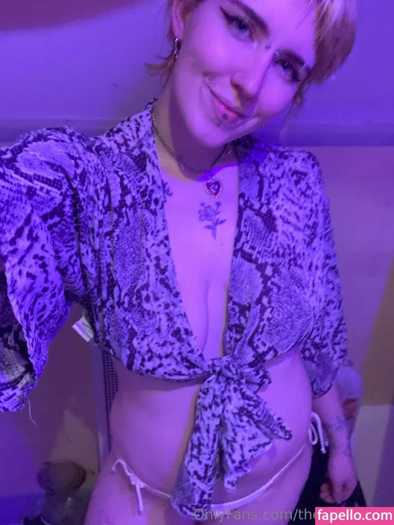 thefoxhole69 Onlyfans Photo Gallery 