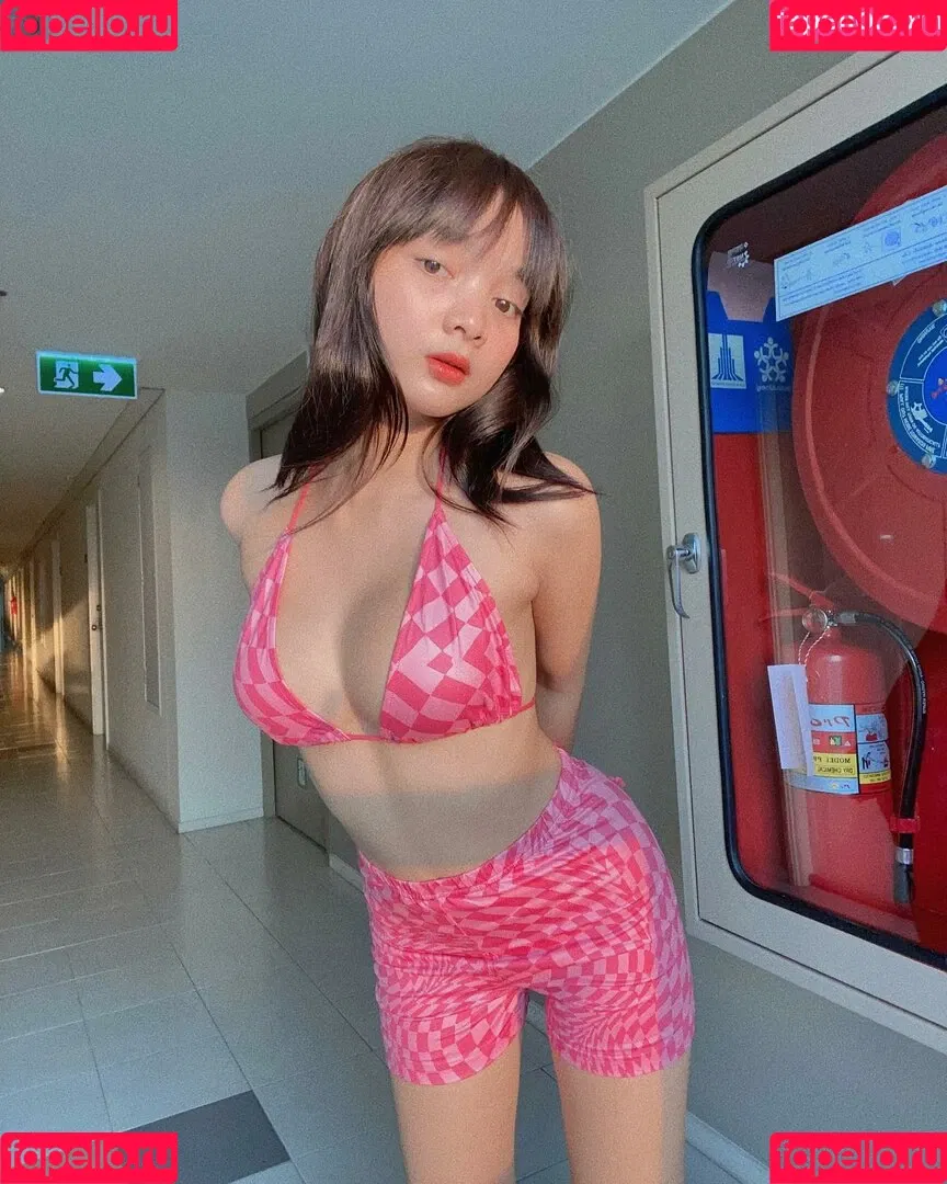 Phanomwan Chaiwayat Onlyfans Photo Gallery 