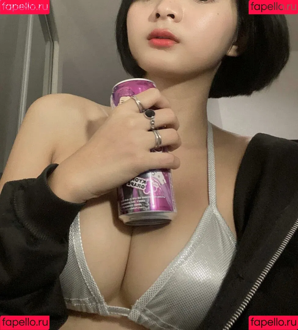 Phanomwan Chaiwayat Onlyfans Photo Gallery 
