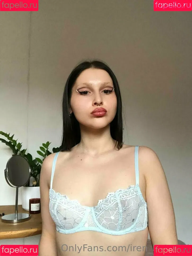 iren_hot_doll Onlyfans Photo Gallery 