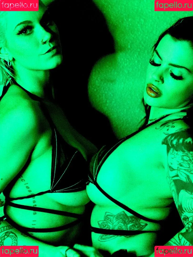Taylor Hughs Onlyfans Photo Gallery 