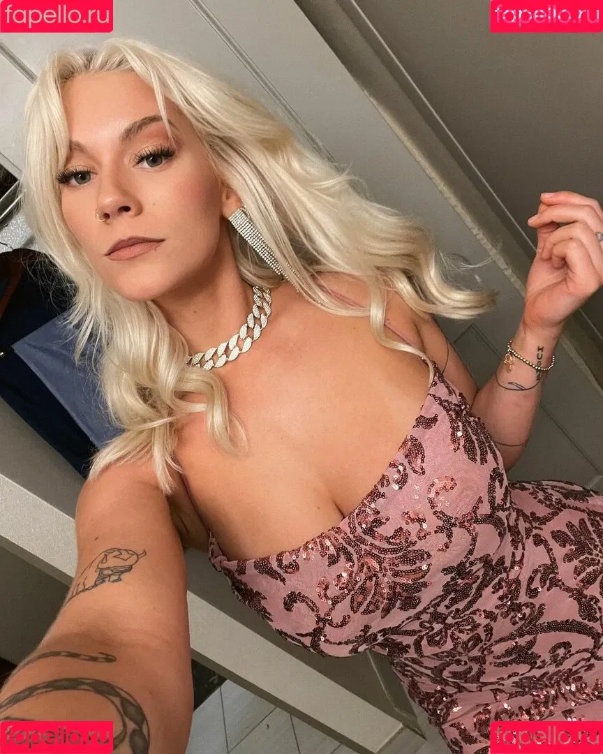 Taylor Hughs Onlyfans Photo Gallery 