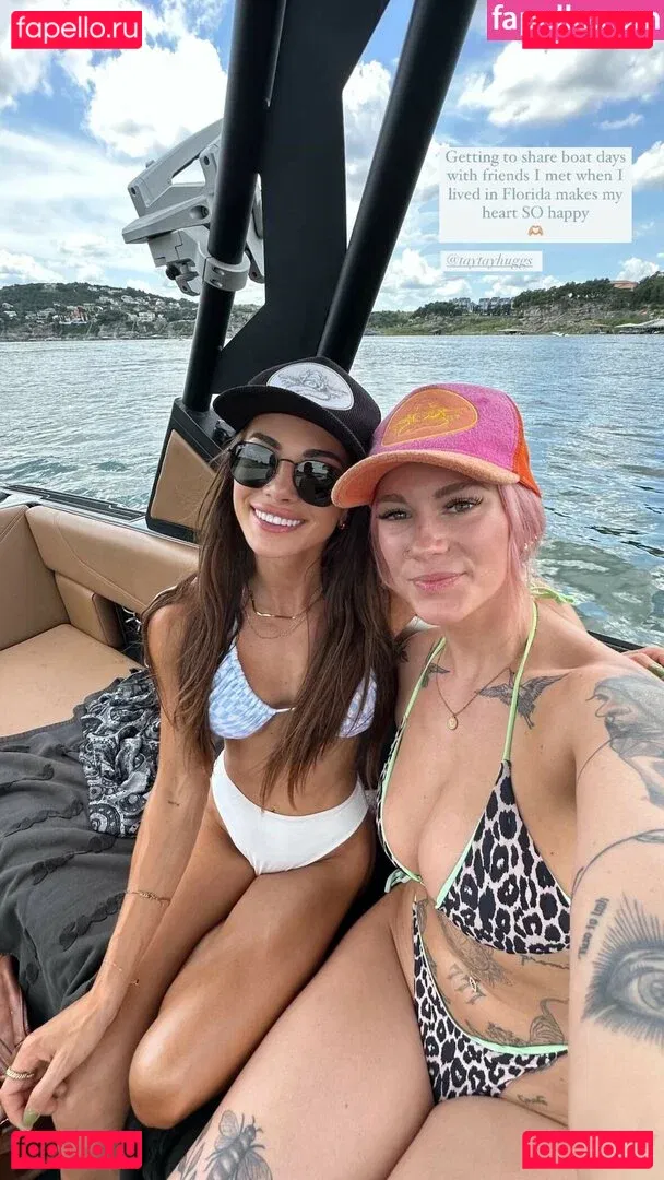 Taylor Hughs Onlyfans Photo Gallery 